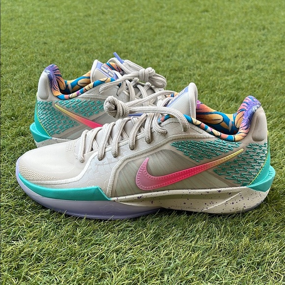 Nike Shoes - Nike Sabrina 2 Titan